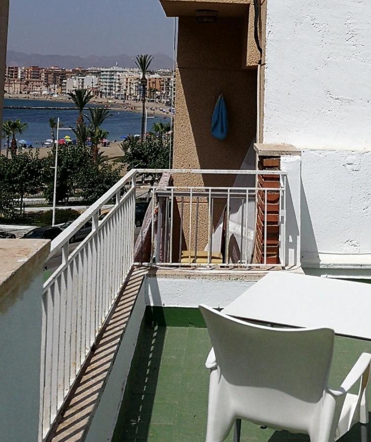 La Colonia Playa Apartamento Águilas Exterior foto